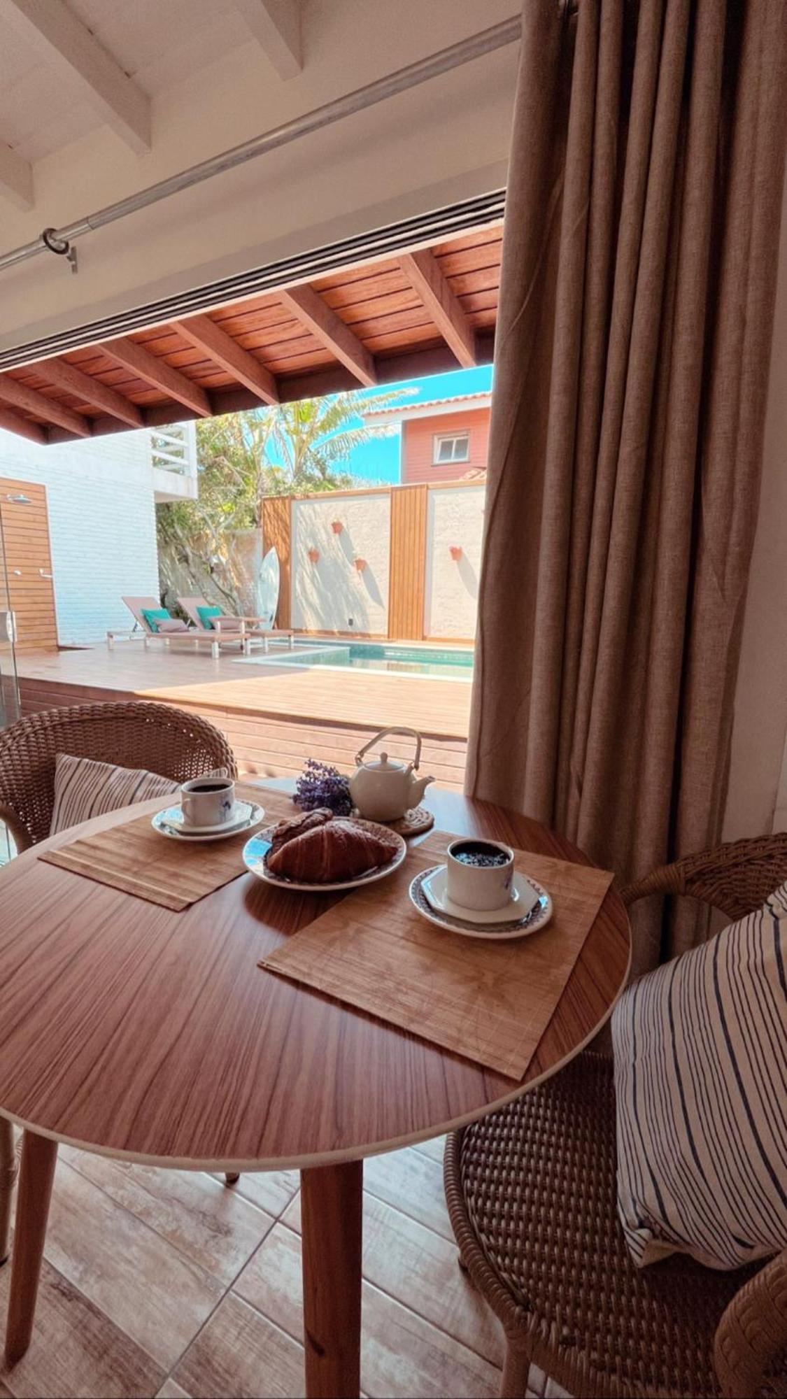 Casa Com Piscina Em Frente A Praia Do Santinho Флорианополис Экстерьер фото